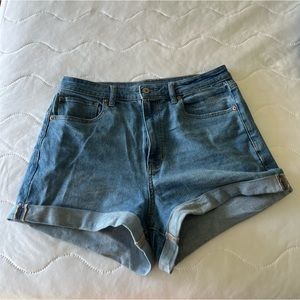 AE stretch jean shorts: Size 12